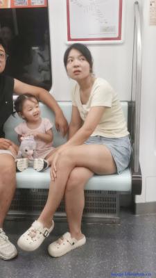 2号线女1